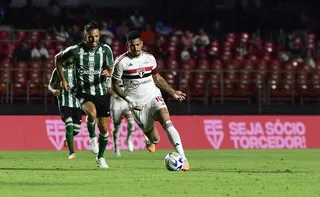 Imagem ilustrativa da imagem São Paulo busca o topo contra o Coritiba