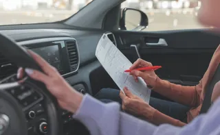 Imagem ilustrativa da imagem Sem ladeira e baliza, prova para tirar carteira tem 78% de aprovação