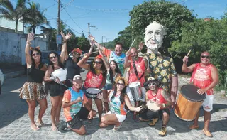 Imagem ilustrativa da imagem “Sextou”: Carnaval com trios elétricos, blocos e shows de graça na Grande Vitória