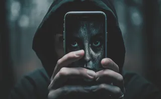 Imagem ilustrativa da imagem Stalking: homem é preso após criar 100 perfis para perseguir adolescente no ES