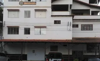 Imagem ilustrativa da imagem Suspeitos de cortar cabos de internet para monopolizar serviço são presos