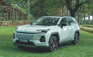 Imagem ilustrativa da imagem Toyota lança o seu novo RAV4 em duas versões