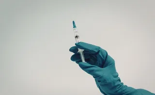 Imagem ilustrativa da imagem Vacina nonavalente contra HPV ganha indicação para tumores de cabeça e pescoço