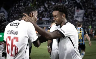 Imagem ilustrativa da imagem Vasco bate Grêmio em casa e emplaca terceira vitória em quatro jogos no Brasileiro