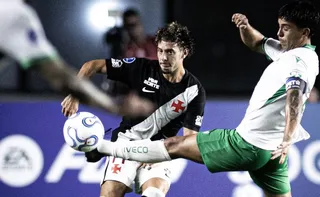 Imagem ilustrativa da imagem Vasco fica com dois a menos e leva virada do Audax Italiano