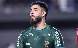 Imagem ilustrativa da imagem Vitória contrata goleiro de adversário na Série D