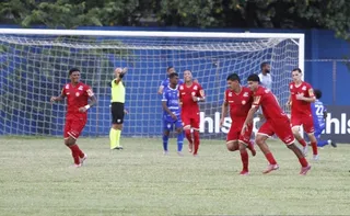 Imagem ilustrativa da imagem Vitória perde para favorito na estreia da Série D