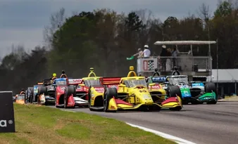 Imagem ilustrativa da imagem Fórmula Indy: circuito histórico tem disputa acirrada pelo topo