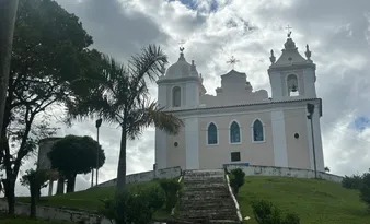 Imagem ilustrativa da imagem Roteiro de fé com histórias curiosas em Viana