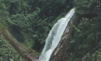 Imagem ilustrativa da imagem Veja como nadar e aproveitar as cachoeiras do Espírito Santo com segurança