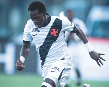 Imagem ilustrativa da imagem Atacante é suspenso e vai desfalcar o Vasco na volta da Data Fifa