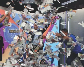 Imagem ilustrativa da imagem Festival de Prêmios: jornal A Tribuna desta sexta tem 4 cupons para concorrer a TV