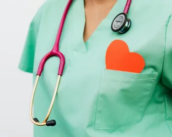 Imagem ilustrativa da imagem Senado aprova redução de jornada de trabalho para enfermagem