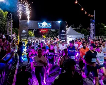 Imagem ilustrativa da imagem Vitória Night Run: últimas vagas abertas para corrida noturna na capital capixaba
