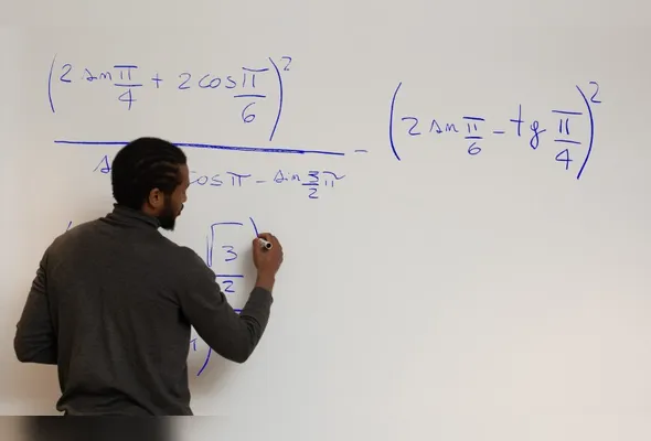 Professor em sala de aula