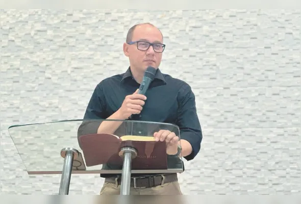 De acordo com o evangelista Vinicius Feitosa, dirigente responsável da igreja, o momento tem um propósito muito claro: falar de Jesus.