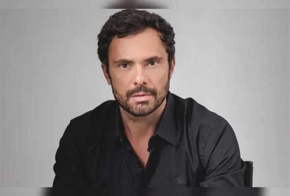 Adriano vai filmar  seu quinto longa-metragem no Irã, interpretando em persa