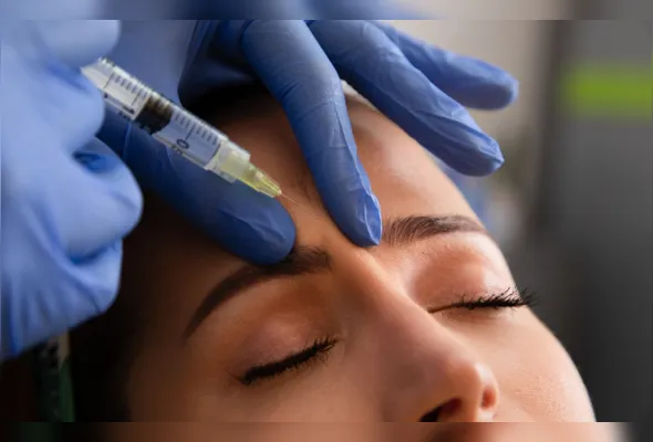 Botox pode ajudar a prevenir crises de enxaqueca, que afetam milhões de brasileiros, segundo especialistas