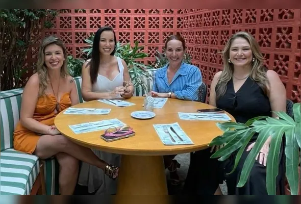 Kamila Rangel, Manoela Machado, Iza Mendonça e Isabela Vidal, apresentadoras da TV Tribuna, em passeio em homenagem ao Dia Internacional Da Mulher