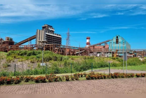 Unidade da Samarco em Ubu, Anchieta: reativação das usinas 1 e 2 de pelotização vai   aquecer o mercado de trabalho em todo o Espírito Santo