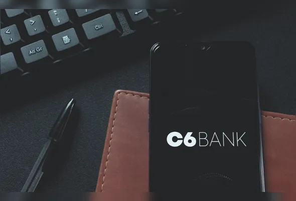 Aplicativo do C6: INSS informou que suspensão permanecerá até que os valores sejam restituídos, corrigidos