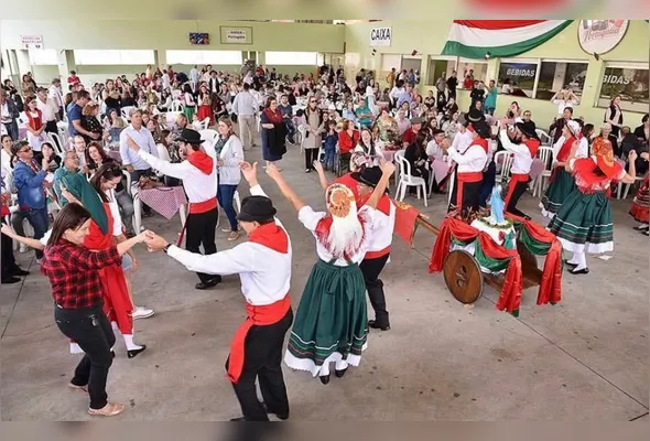 Evento valoriza tradições luso-italianas com música, cultura e sabores típicos