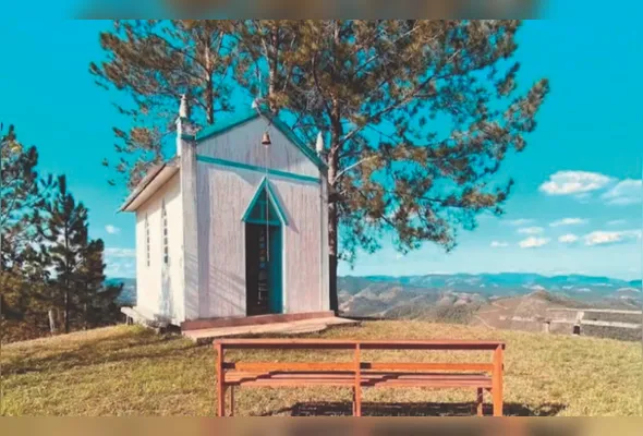 A capela foi apelidada carinhosamente pelos moradores da região de “Conventinho da Penha”, por lembrar do famoso Convento da Penha, em Vila Velha.