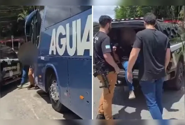 Imagens gravadas durante a abordagem mostram o momento em que o homem é retirado do veículo e detido pelos policiais