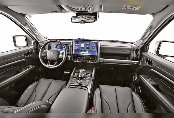 SUV chega com todos os equipamentos possíveis para o segmento