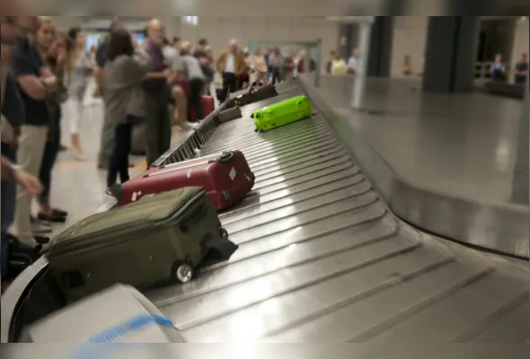 Imagem ilustrativa da imagem Guerra no Oriente Médio pode elevar preços de passagens e produtos nos mercados