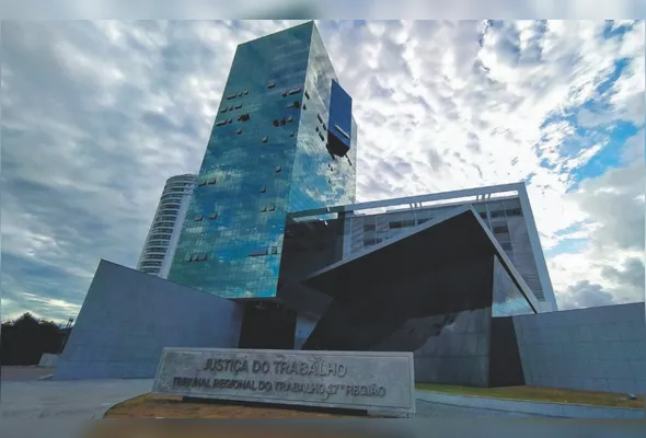 Prédio do Tribunal Regional do Trabalho: decisão sobre a condenação foi do juiz da 9ª Vara do Trabalho de Vitória