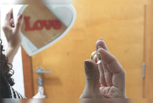 Professora contou que o ex-marido só investia nele mesmo e que as despesas com o filho ficavam  todas com ela