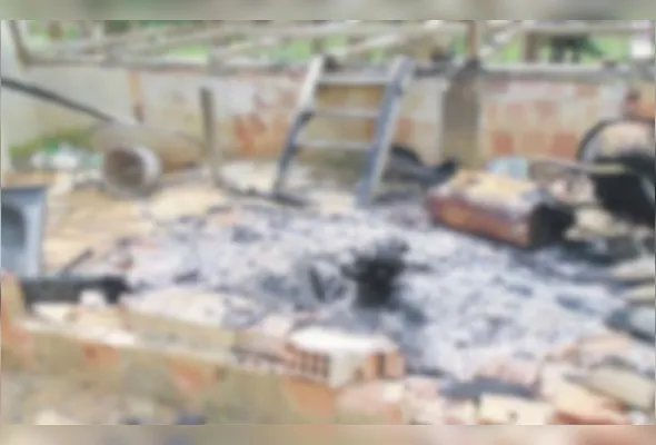 Corpos foram carbonizados, o que inviabilizou um enterro digno pelos familiares