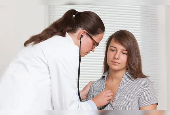 A associação também vai oferecer exame de ultrassonografia, com pedido médico, e atendimento com psicólogos, dentistas, fisioterapeutas e nutricionistas.