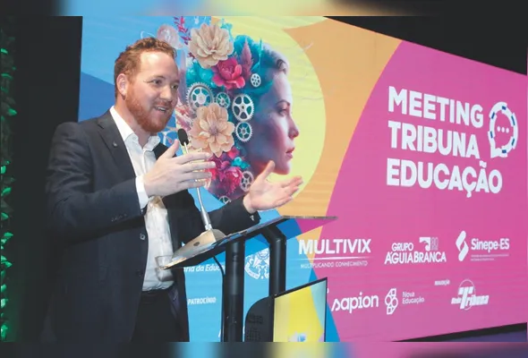 Imagem ilustrativa da imagem Meeting Tribuna de Educação: guia mostra oportunidades de intercâmbio e estágio