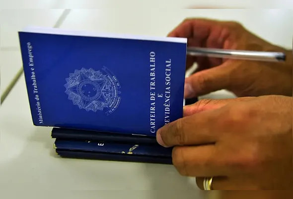 Imagem ilustrativa da imagem Novos prazos para licença-paternidade valem a partir de 2027