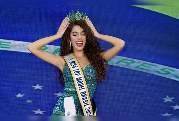 Dafni Maria vai representar o Brasil na etapa internacional do concurso
