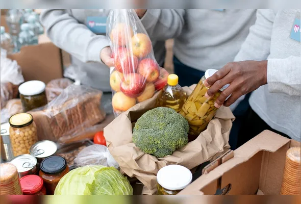 Parceria transforma excedentes do campo em alimento na mesa de quem precisa