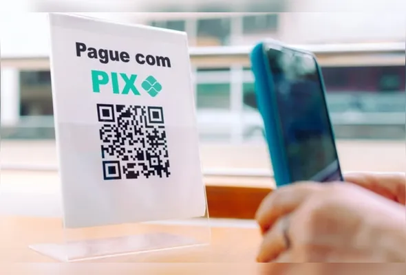 Uso de Pix para pagamento em comércio: foram mais de 1 bilhão de transações feitas no ano passado