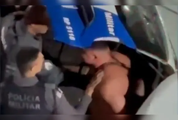 Camargão apresentou o caso do soldado da PM que arrastou mulher do carro durante agressão e acabou preso