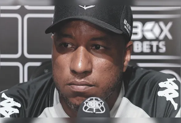 Rodrigo César mira reforços