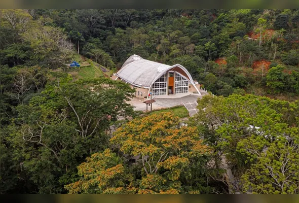 Santuário Diocesano Nossa Senhora da Saúde, em Ibiraçu, promove no domingo (22) o Dia da Misericórdia, com confissões, missas e momentos de oração para os fiéis