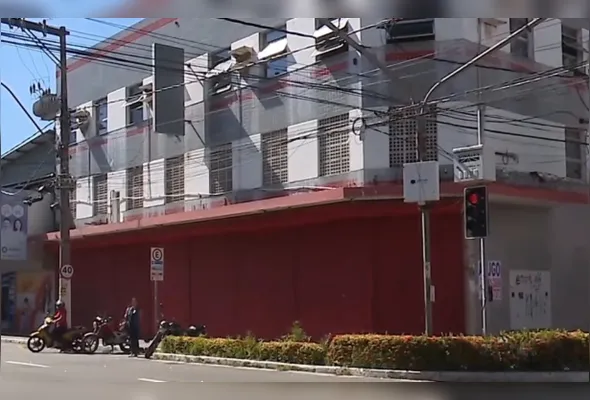 Prédio fica localizado no Centro de Vila Velha