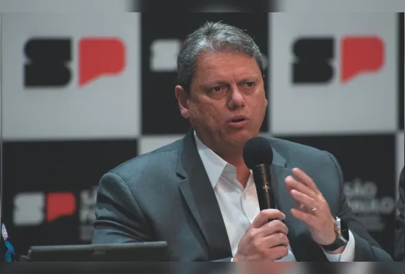 Tarcísio sinaliza para o PL