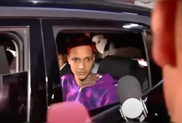 Rapper violou o equipamento 66 vezes