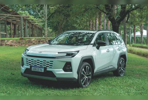 Toyota RAV4 2026 chega ao Brasil com preço a partir de R$ 317,3 mil