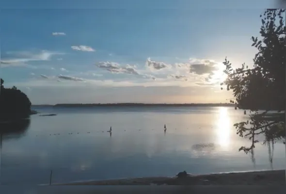 Lagoa Juparanã, a maior em volume de água doce do Brasil, é um dos atrativos que fortalecem o turismo em Linhares, uma das  cidades capixabas afetadas pelo desastre ambiental de Mariana (MG)