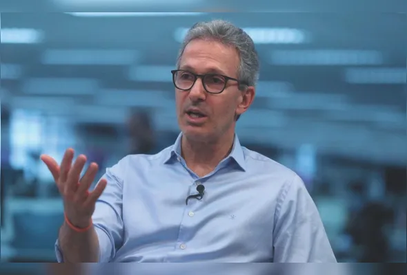 Governador de Minas Gerais, Romeu Zema, critica reajuste salarial de servidores do Congresso em vídeo publicado nas redes sociais e afirma que decisão “parece piada de mau gosto”