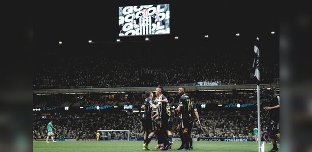 Atlético-MG joga mal, mas vence o Juventud-URU com gol no fim