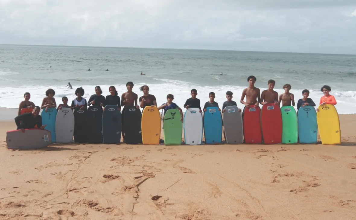Imagem ilustrativa da imagem Bodyboarding vira projeto escolar em Vila Velha
